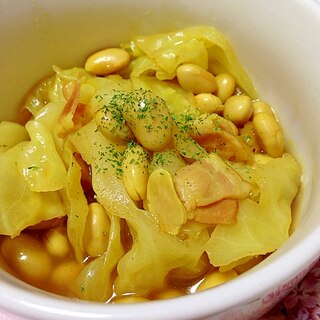 レンジで楽チン♡キャベツと水煮大豆のカレー煮